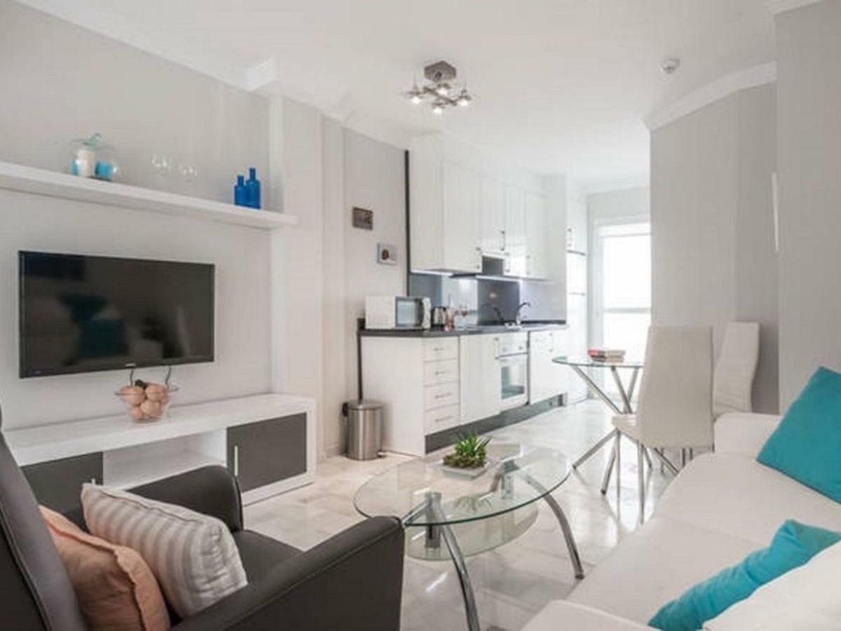 Casa Soleada - Beautiful Villa, Best Corner By Pools, Resort Facilities,Full Kitchen, 3 Terraces, Internet 마르베야 외부 사진